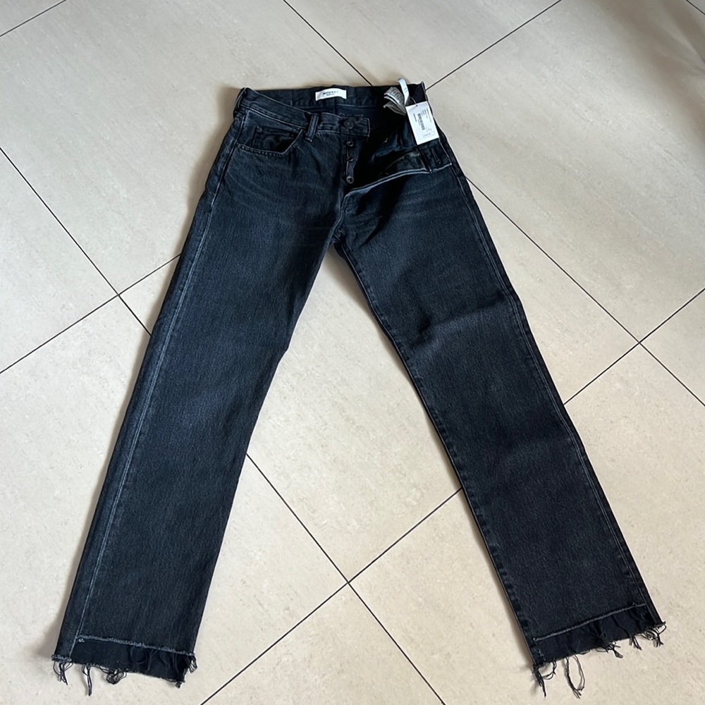 Moussy Vintage button down straight leg denim jeans.